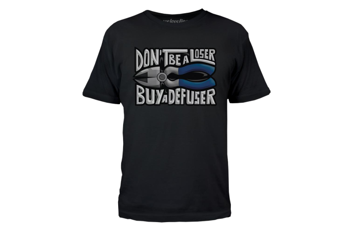 CS:GO T-Shirt - Don't Be A Loser, Buy A Defuser